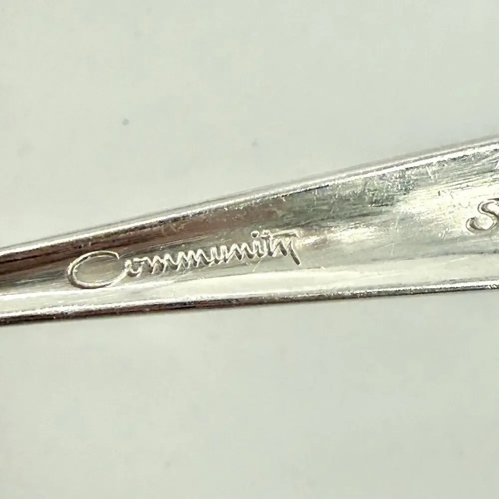 Lot of 11 Oneida Community SILVER FLOWER 1960s Silverplate Oval Teaspoons 5 7/8